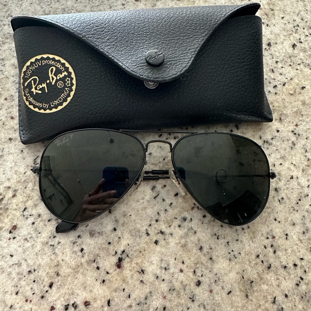 Ray-Ban Dark Aviator Sunglasses with Case